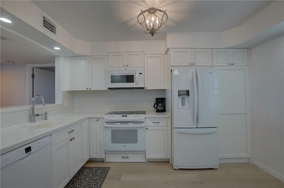 2871 N Ocean Boulevard C519 photo 2