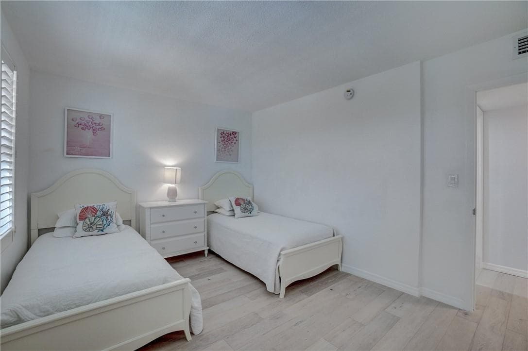 2871 N Ocean Boulevard C519 photo 24