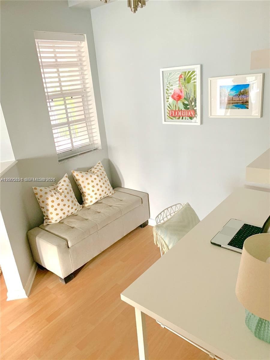 3245 184th St 13403 photo 10