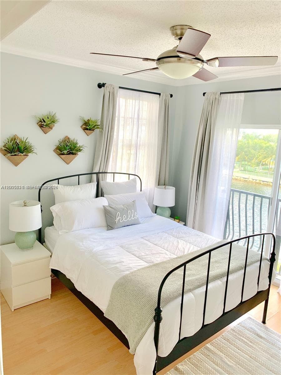 3245 184th St 13403 photo 14