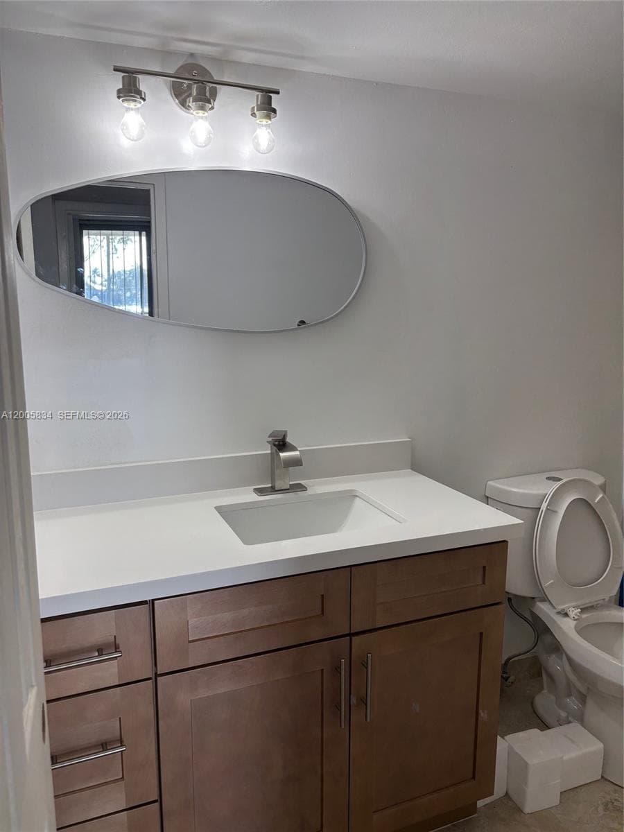 701 Three Islands Blvd 120 photo 7