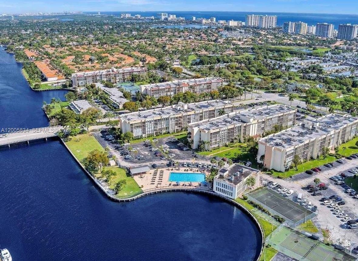 701 Three Islands Blvd 120 photo 1