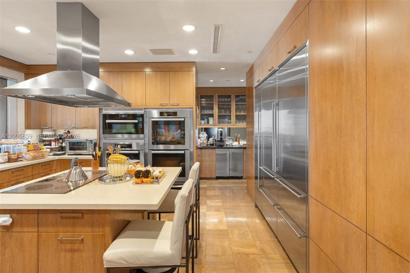 7282 Fisher Island Dr 7282 photo 15