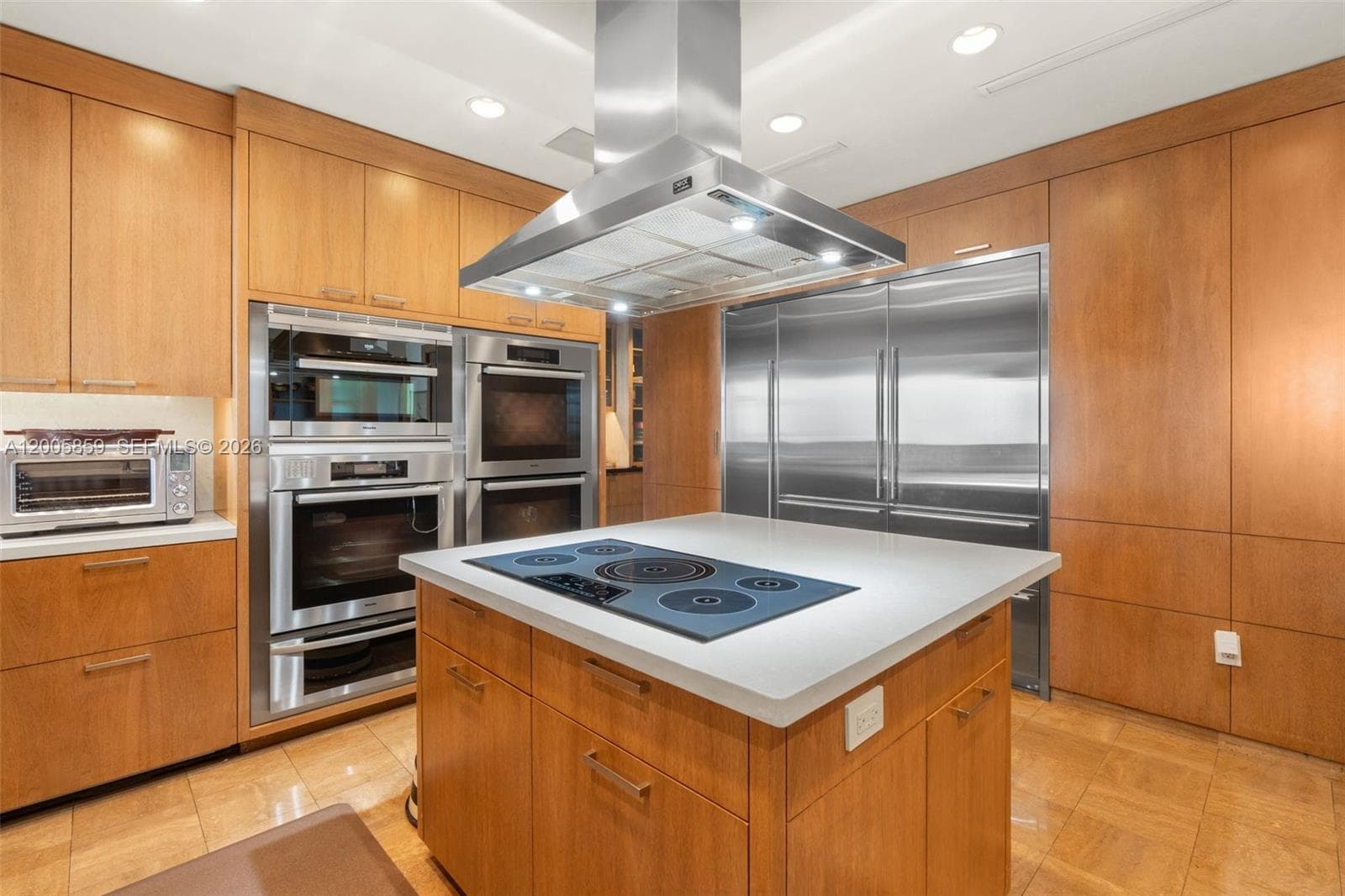 7282 Fisher Island Dr 7282 photo 11