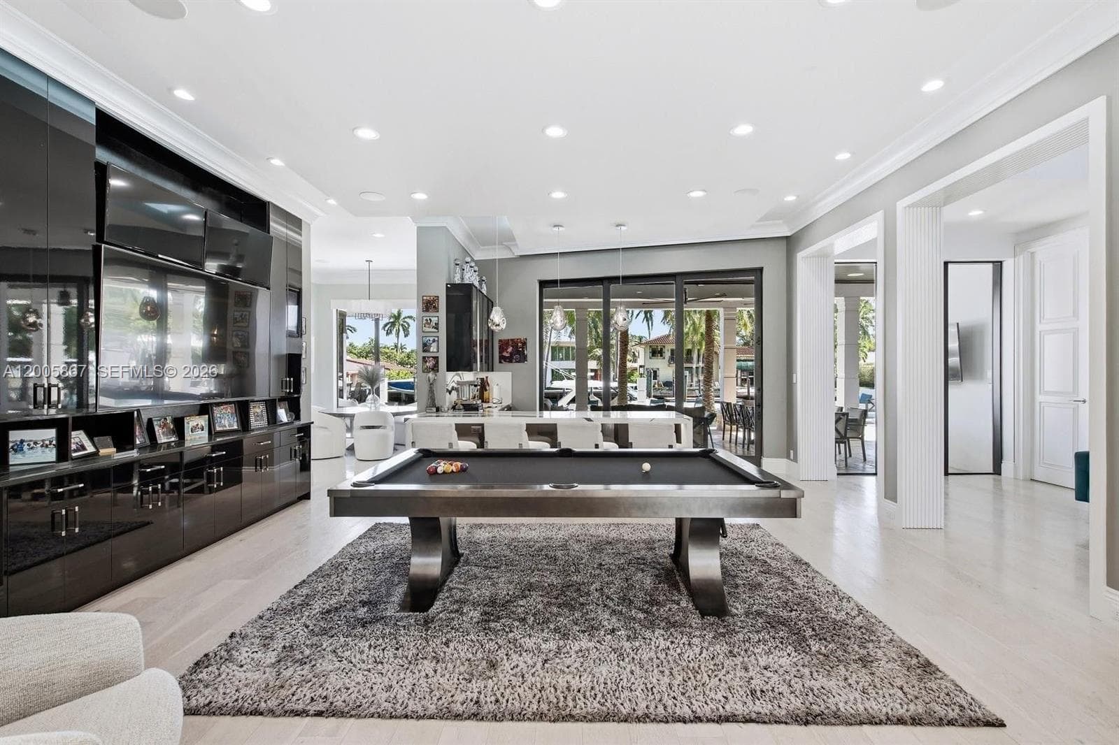 720 Isle Of Palms Dr photo 7