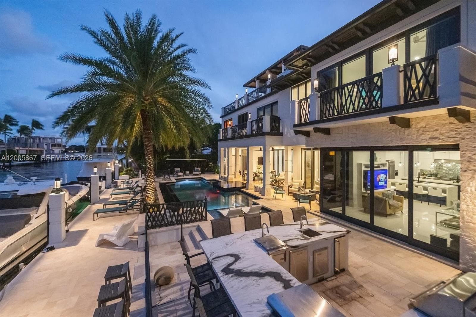 720 Isle Of Palms Dr photo 5