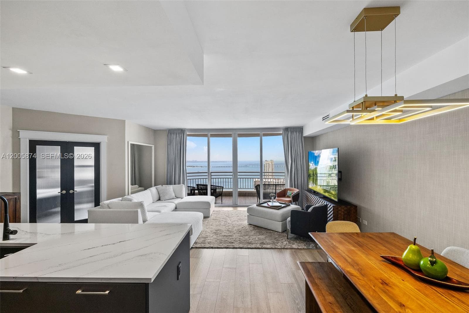 848 Brickell Key Dr 3403 photo 5