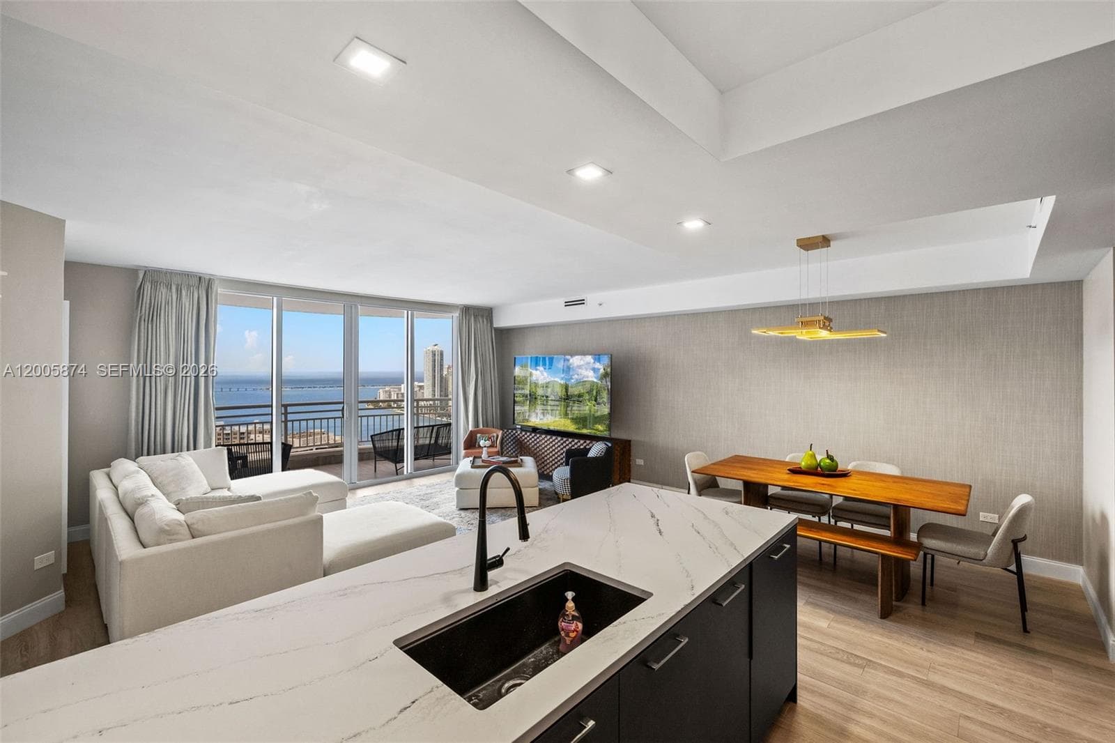 848 Brickell Key Dr 3403 photo 10