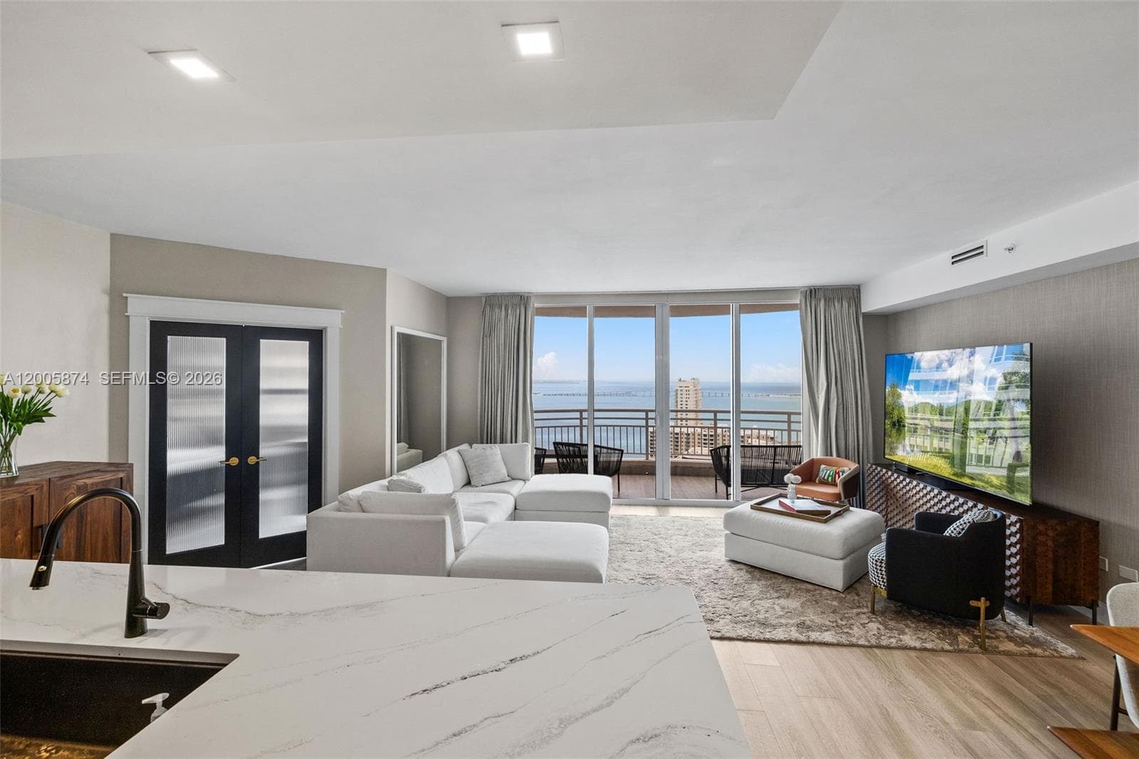 848 Brickell Key Dr 3403 photo 19