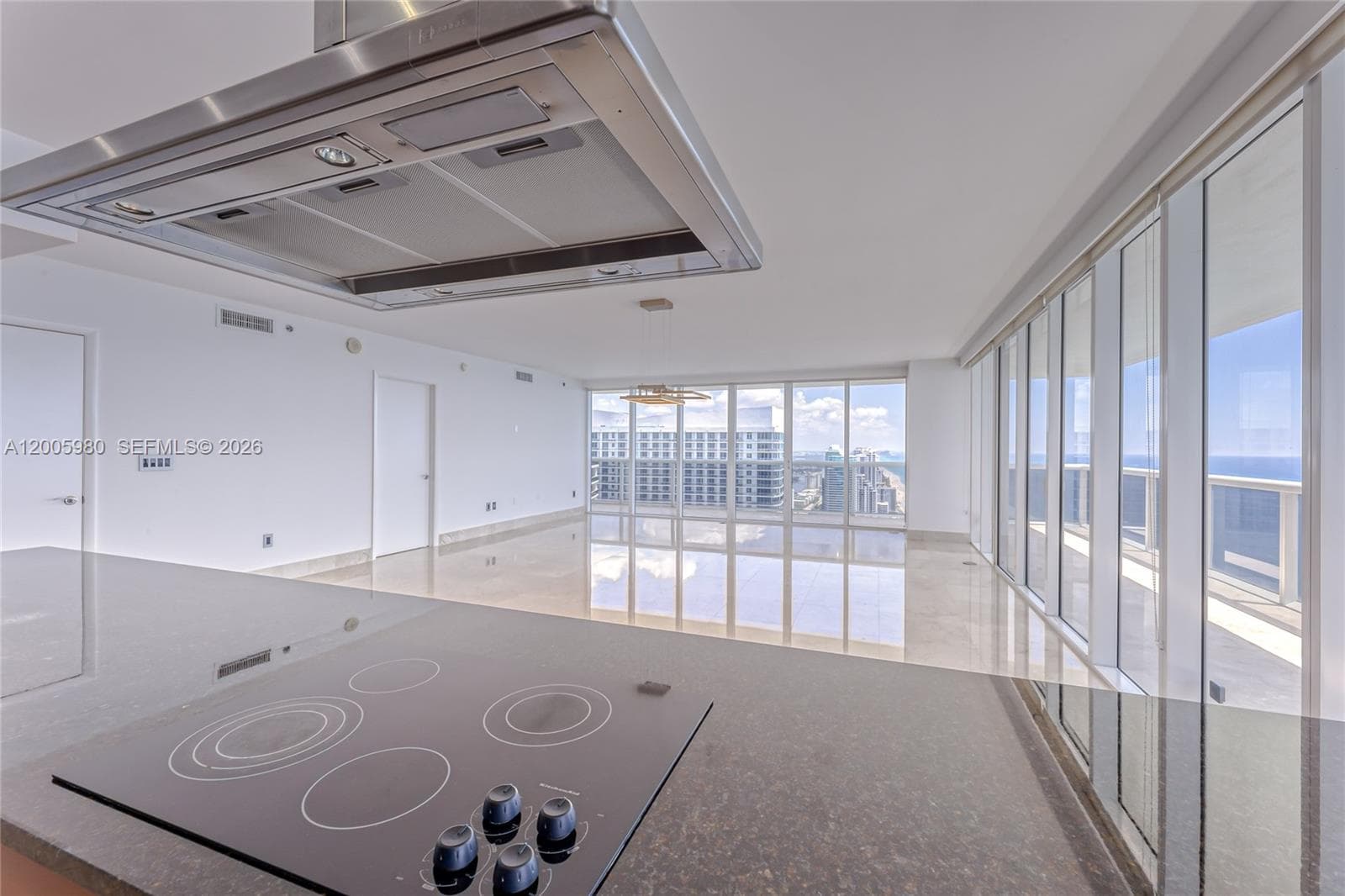 1830 Ocean Dr 4601 photo 5