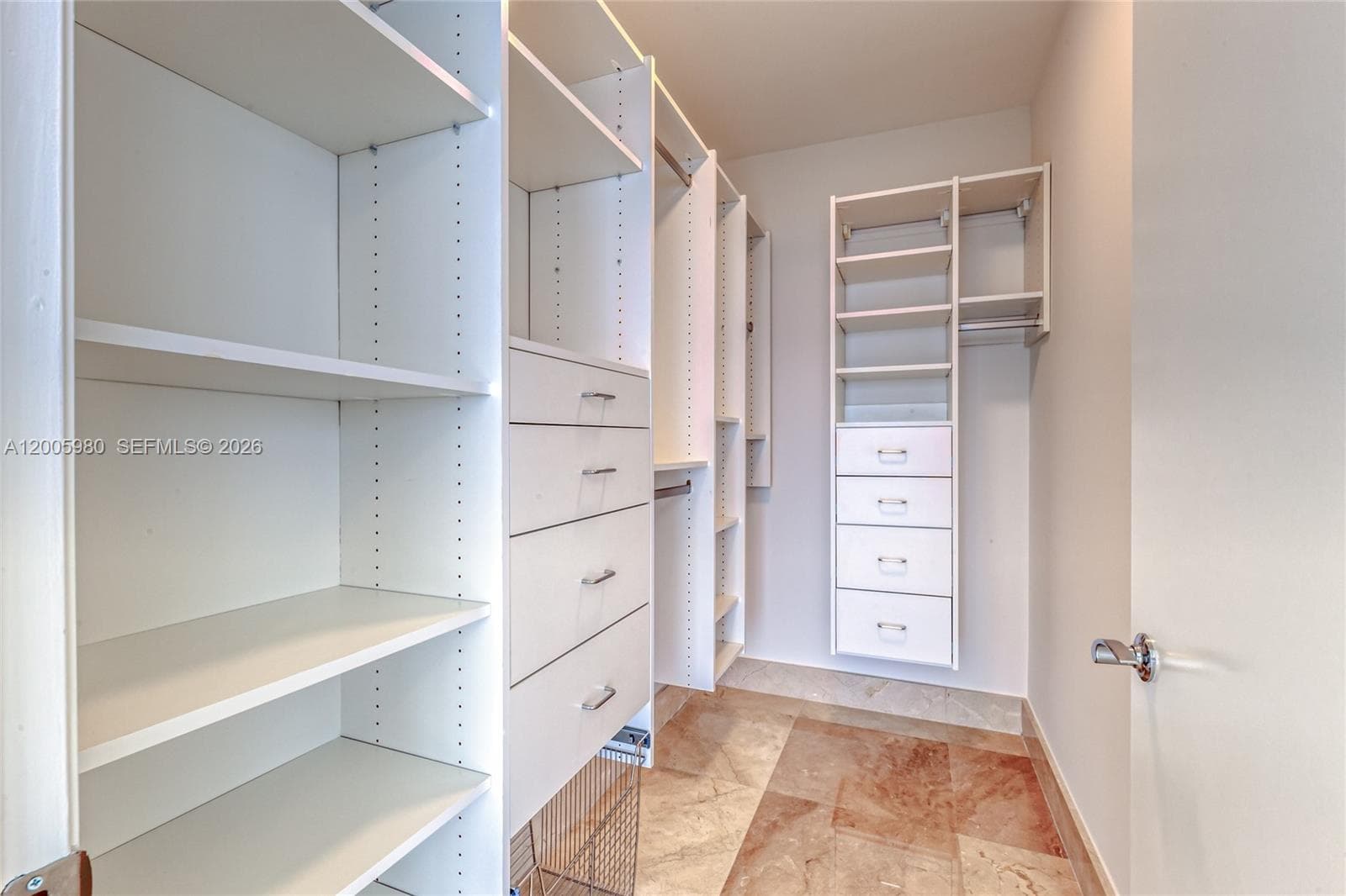 1830 Ocean Dr 4601 photo 20