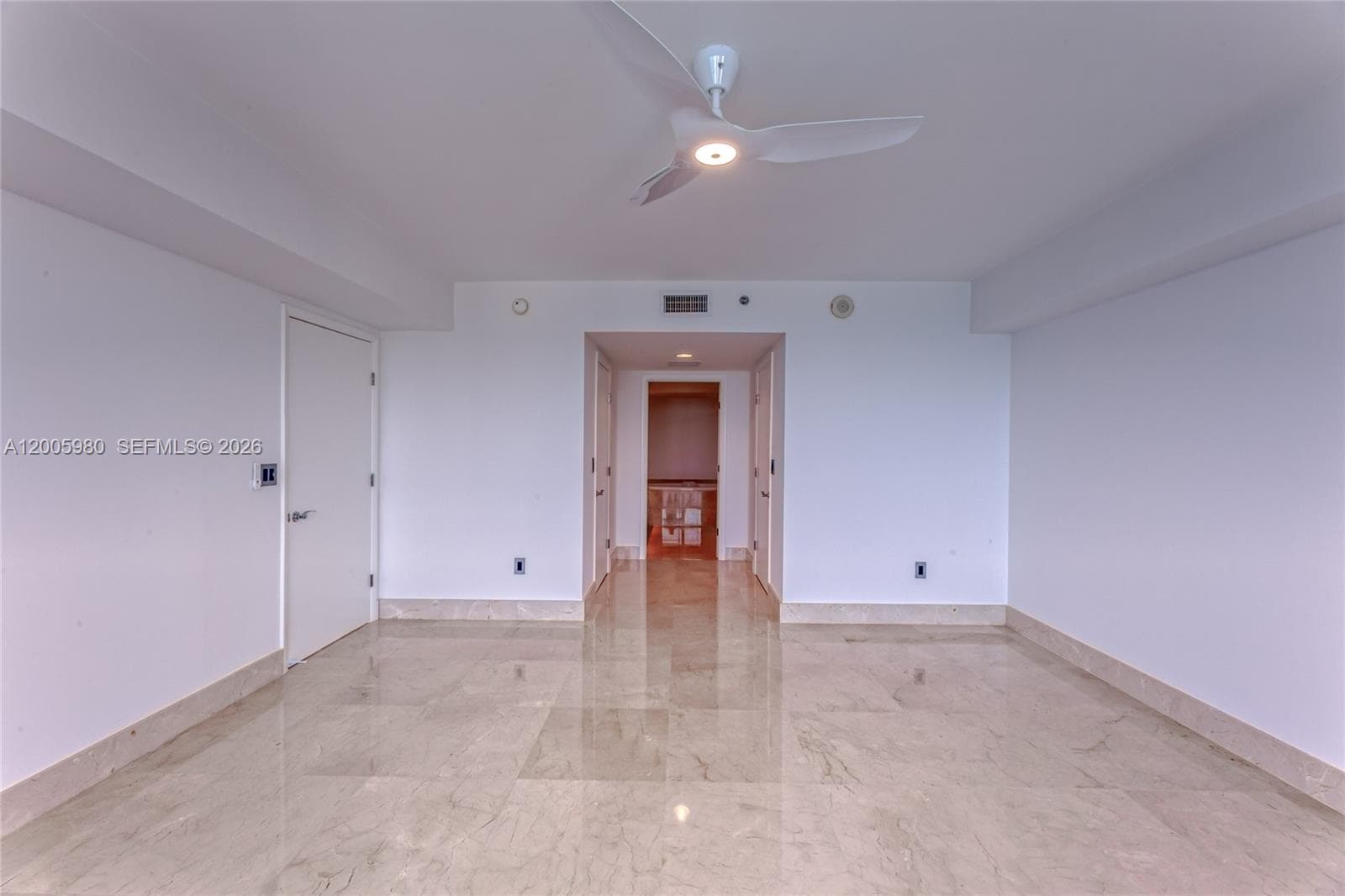 1830 Ocean Dr 4601 photo 14