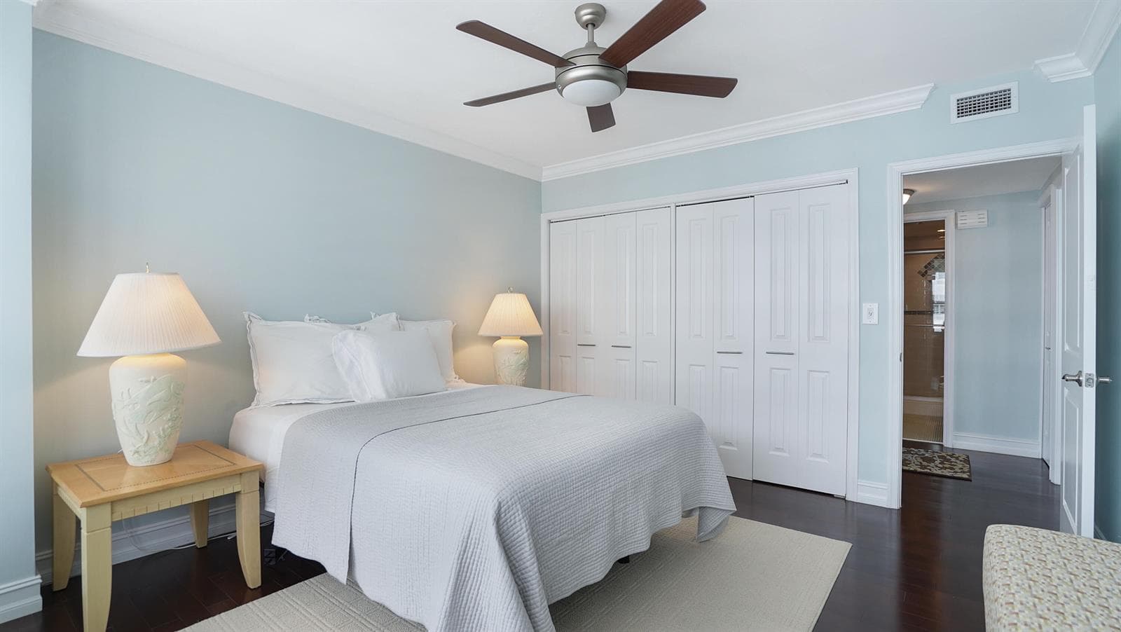 3700 Galt Ocean Drive 1705 photo 14