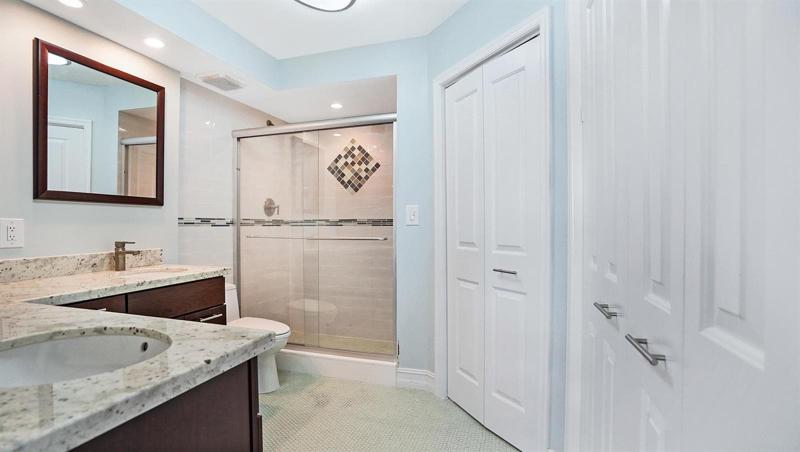 3700 Galt Ocean Drive 1705 photo 8