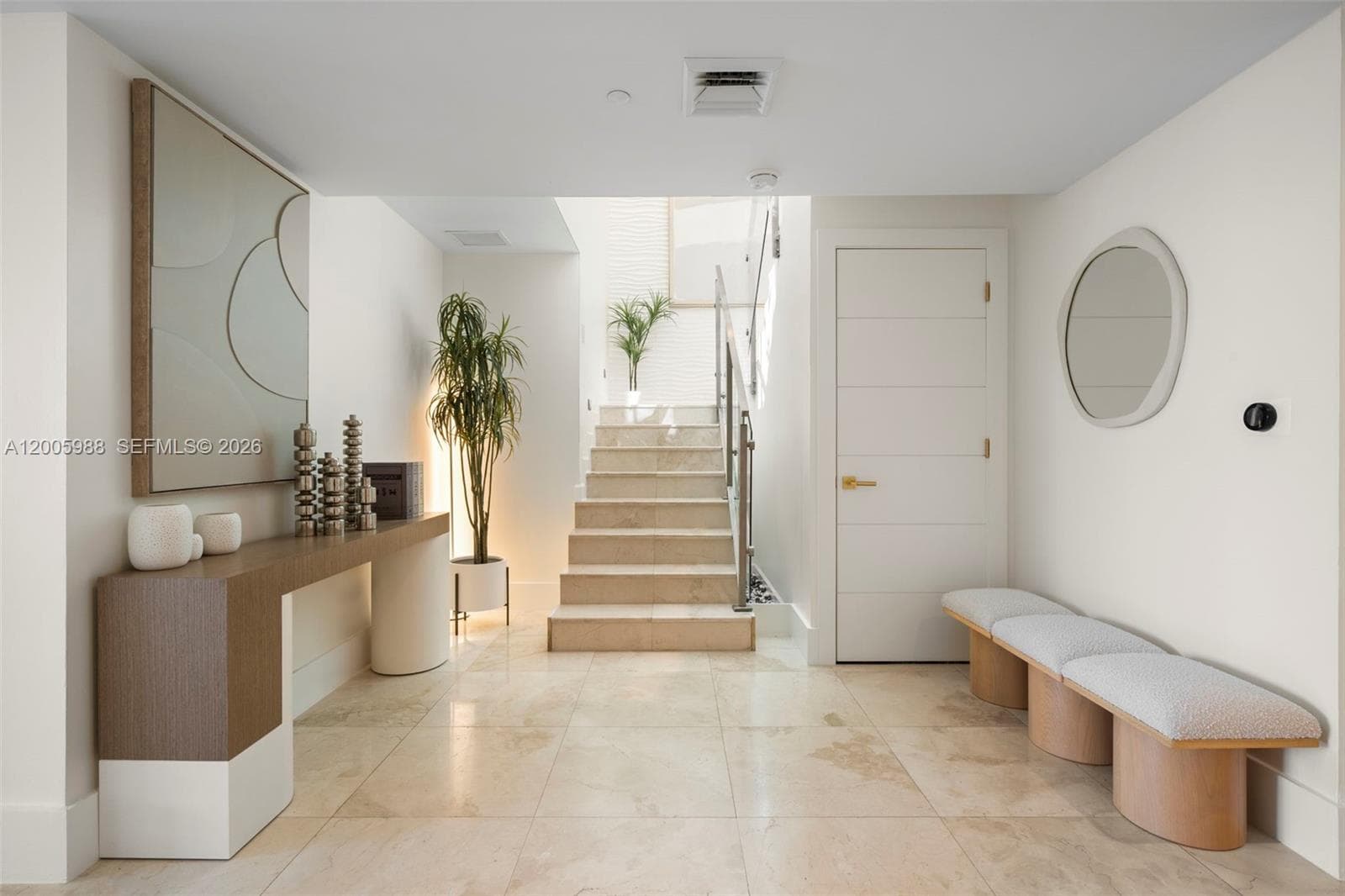 1830 Ocean Dr 5103 photo 6