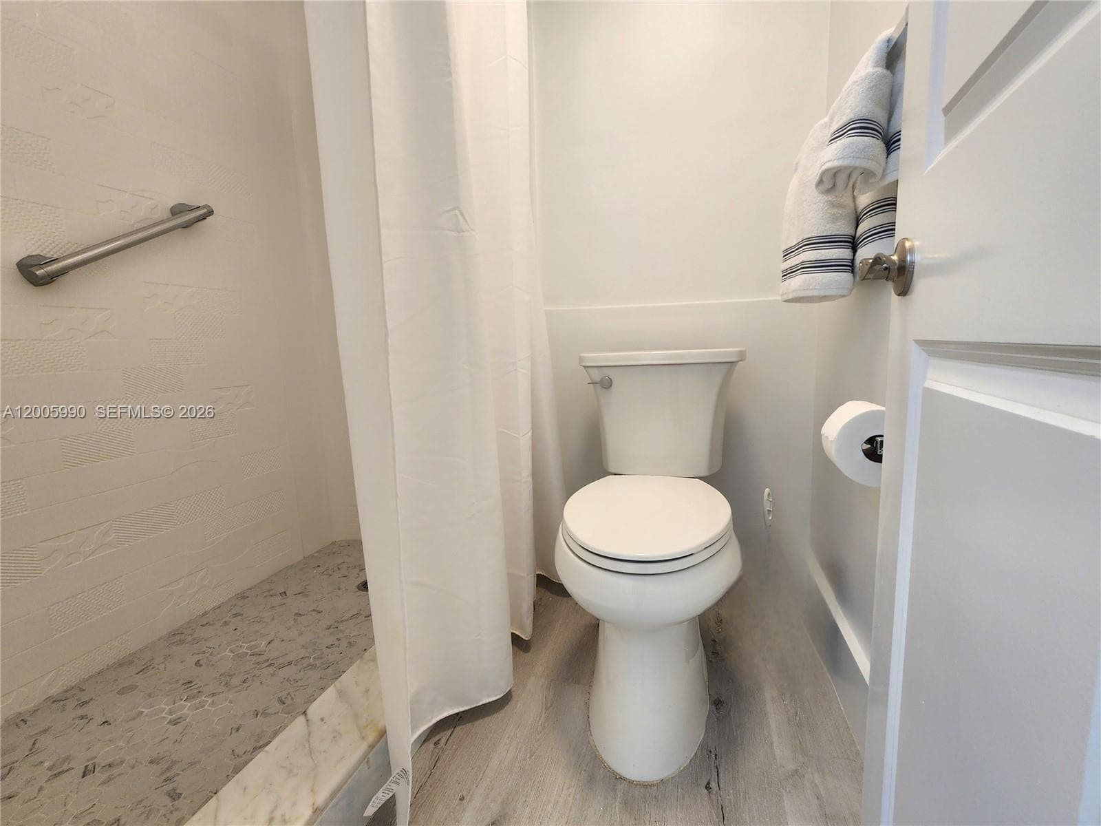 3505 S Ocean Dr 209 photo 17