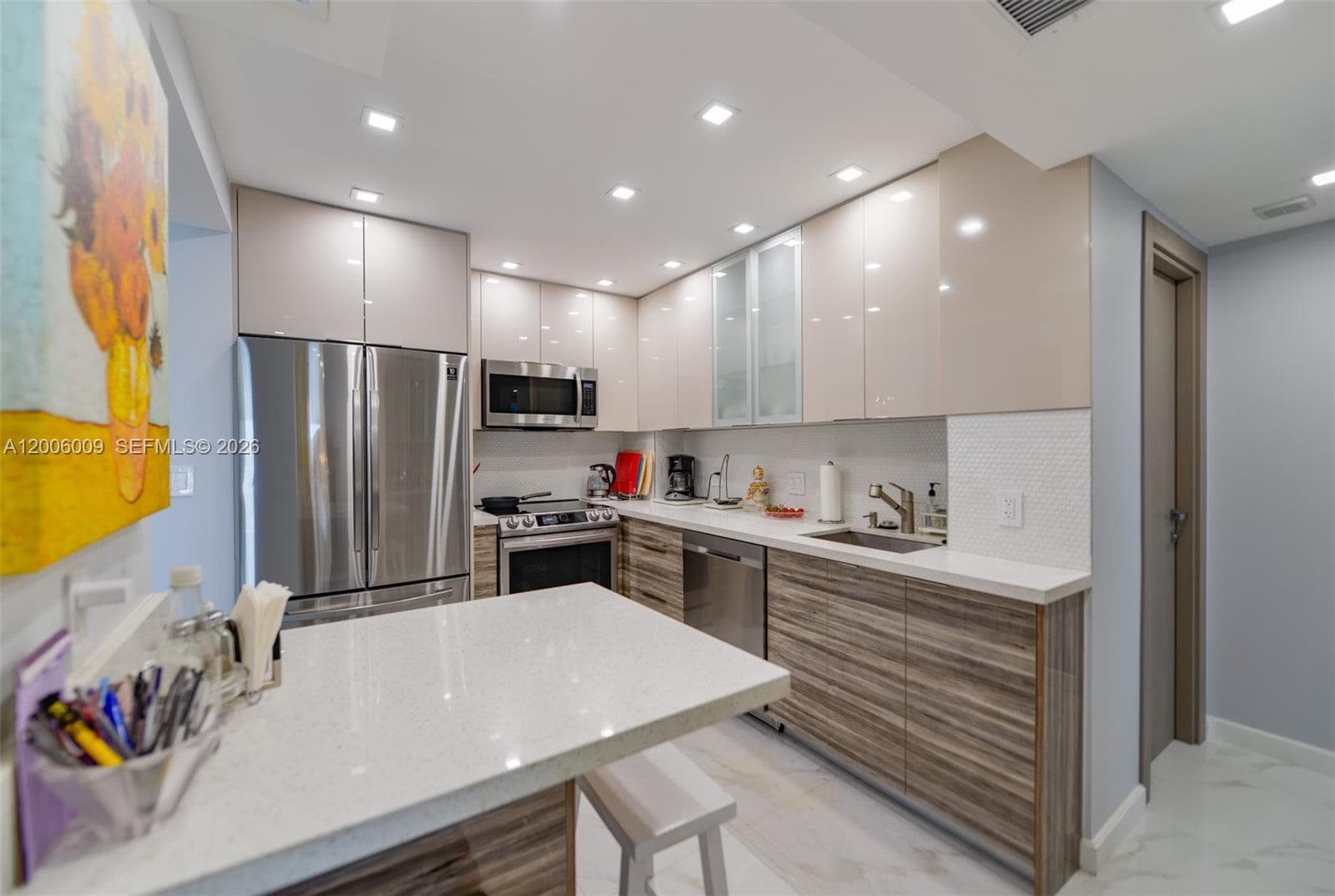 1980 Ocean Dr PHG photo 10