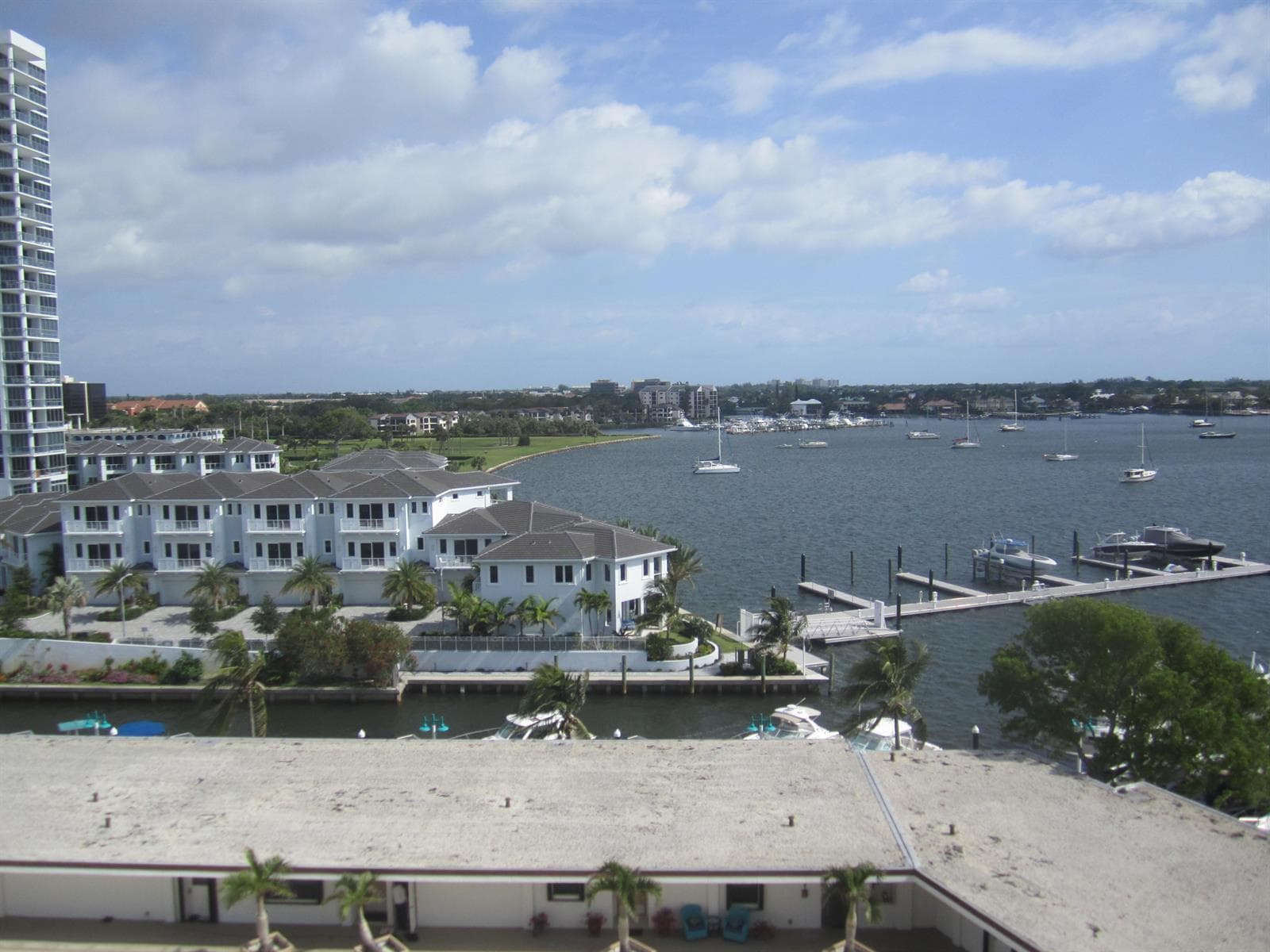 1208 Marine Way 608 photo 2