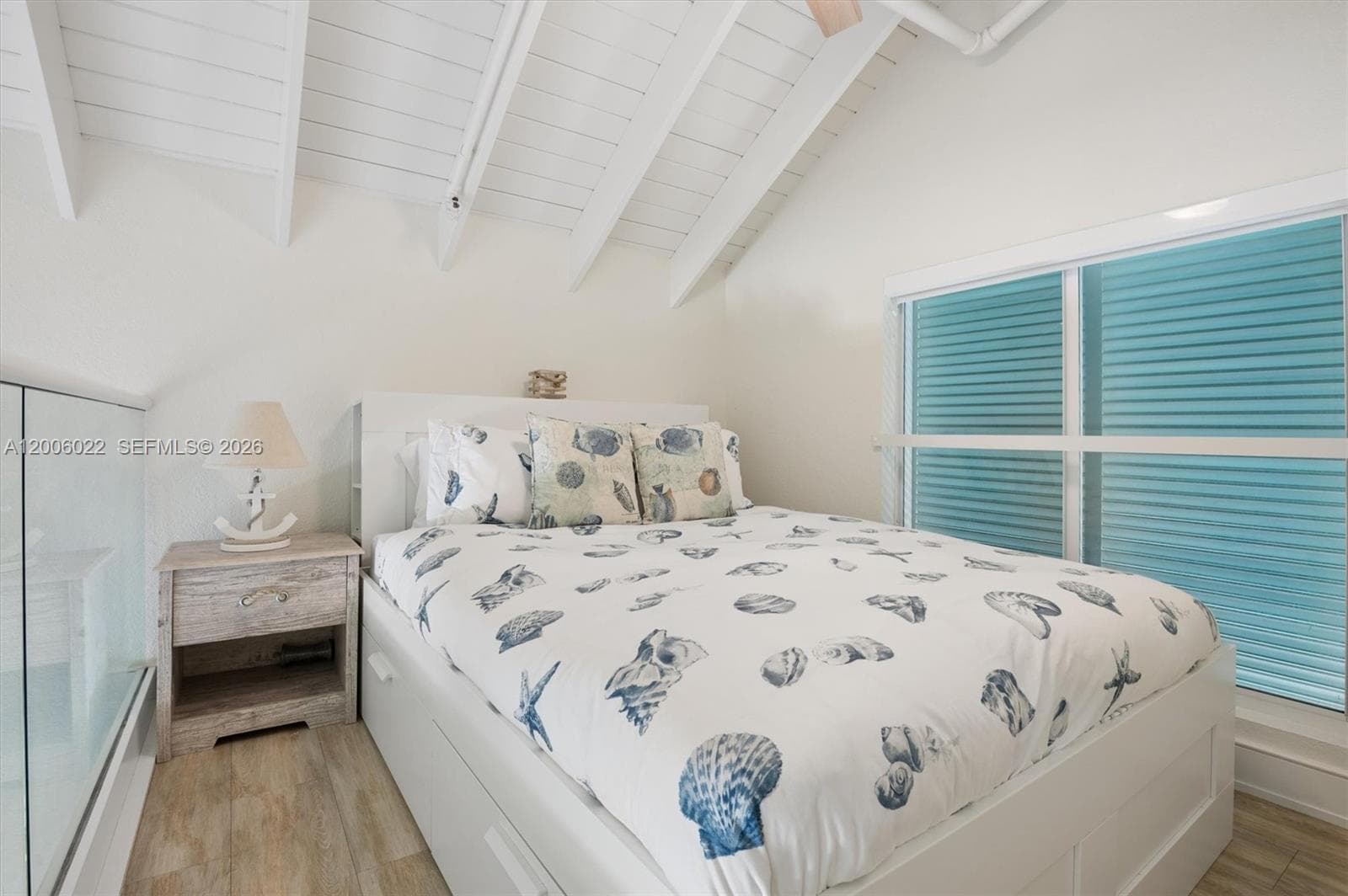 100 POINTE CABANA 14 photo 6