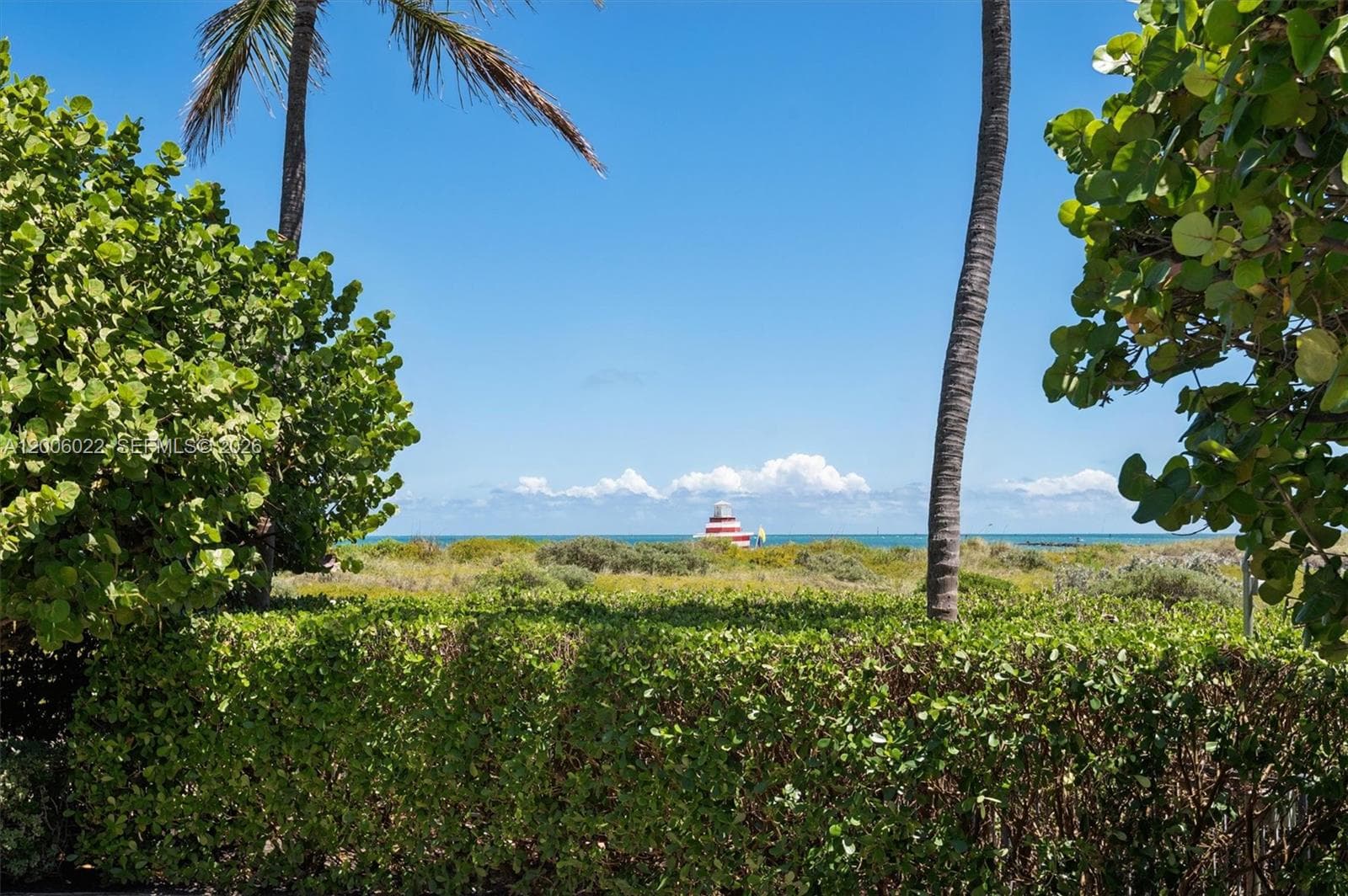 100 POINTE CABANA 14 photo 12