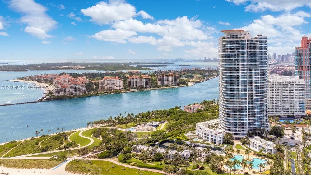 100 POINTE CABANA 14 photo 15