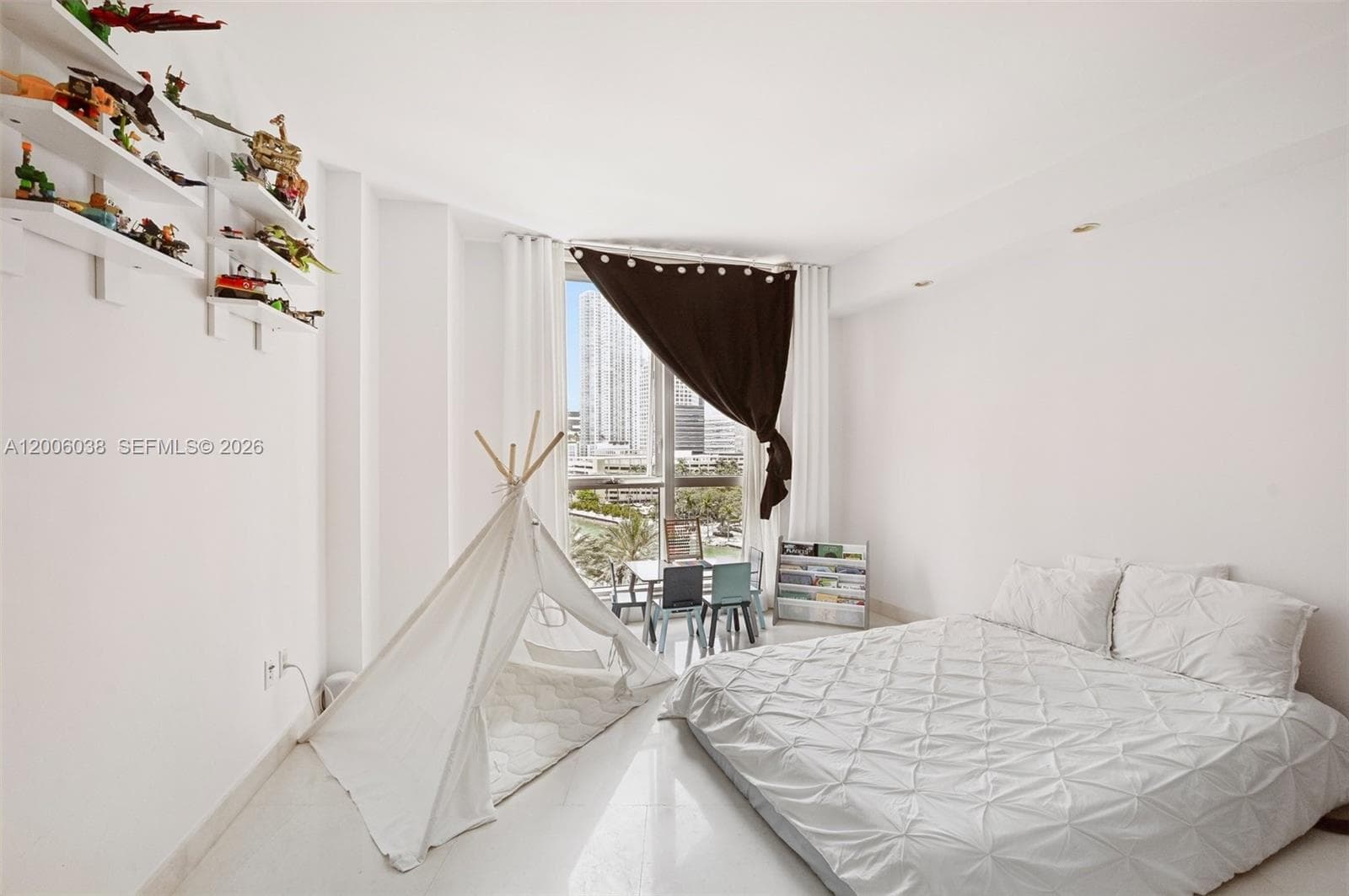 901 Brickell Key Blvd 1009 photo 16