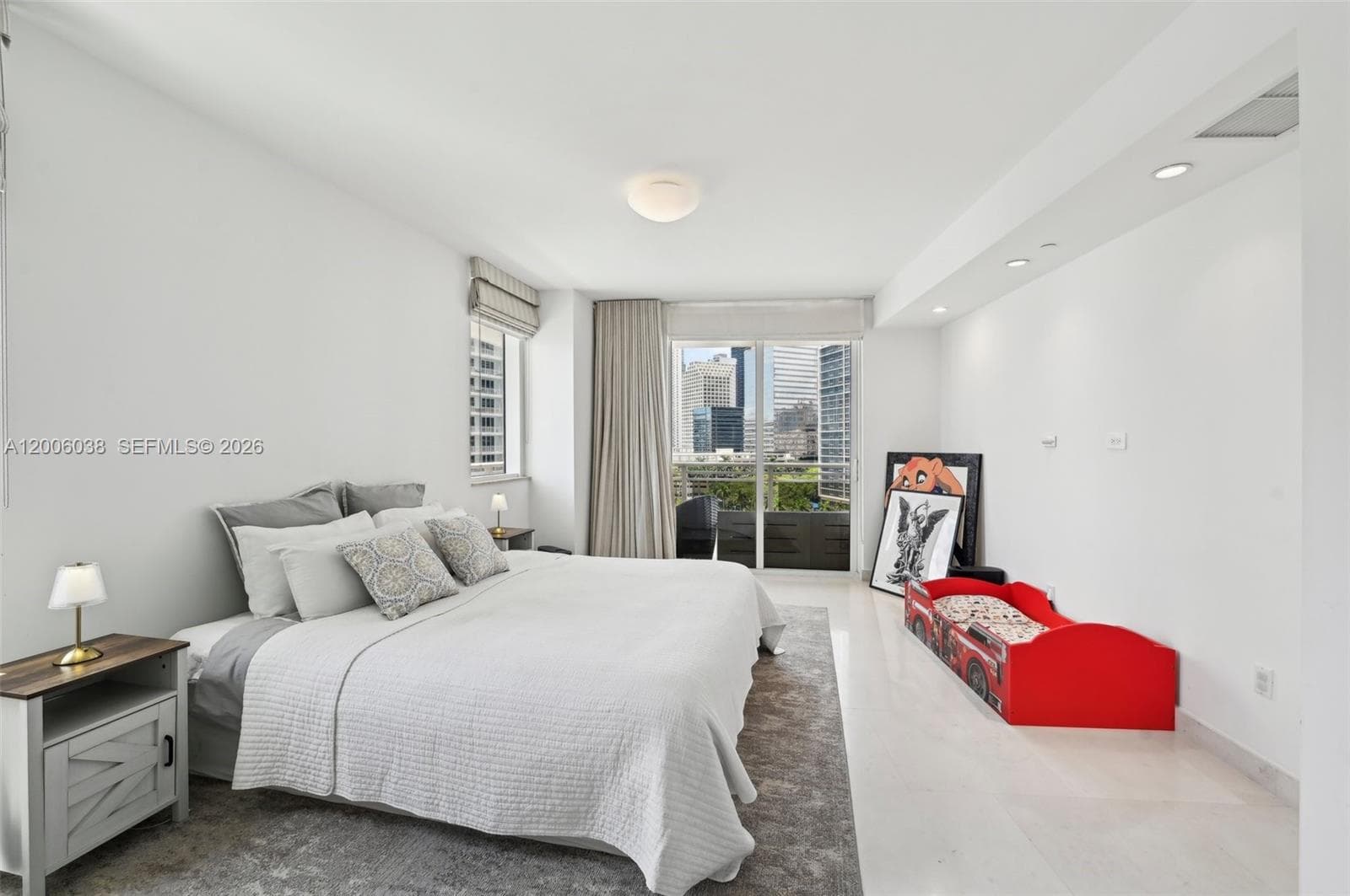 901 Brickell Key Blvd 1009 photo 11