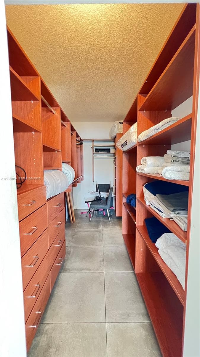 3255 184th St 12408 photo 16