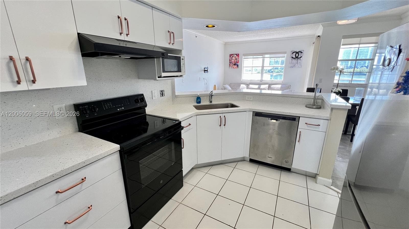 3255 184th St 12408 photo 8