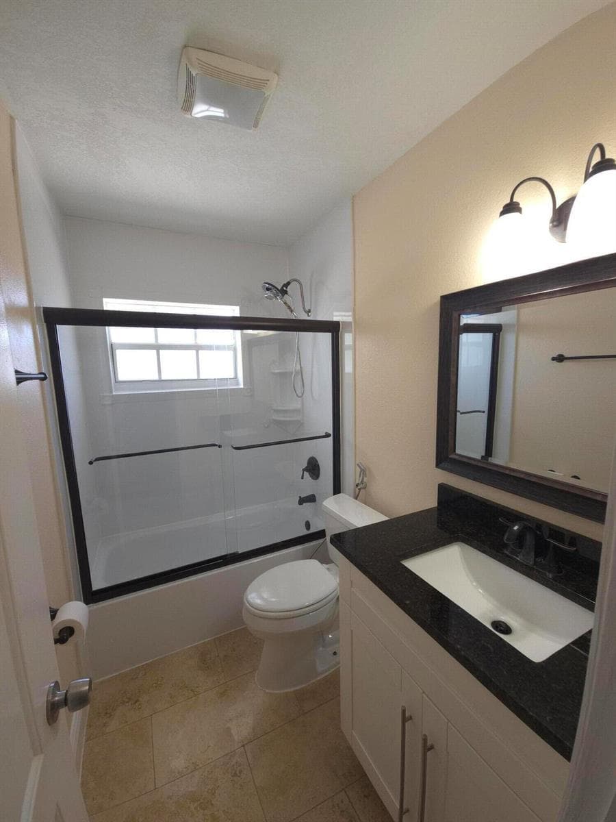 4554 Franwood Drive photo 9