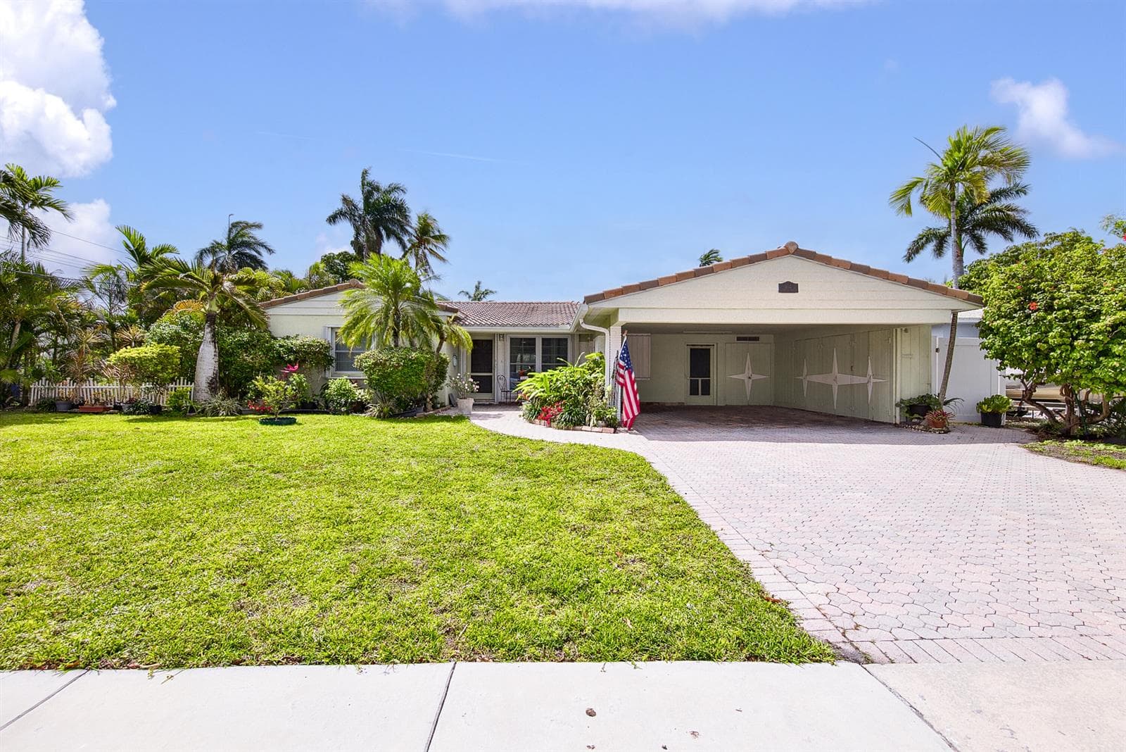 904 Citrus Isle photo 1