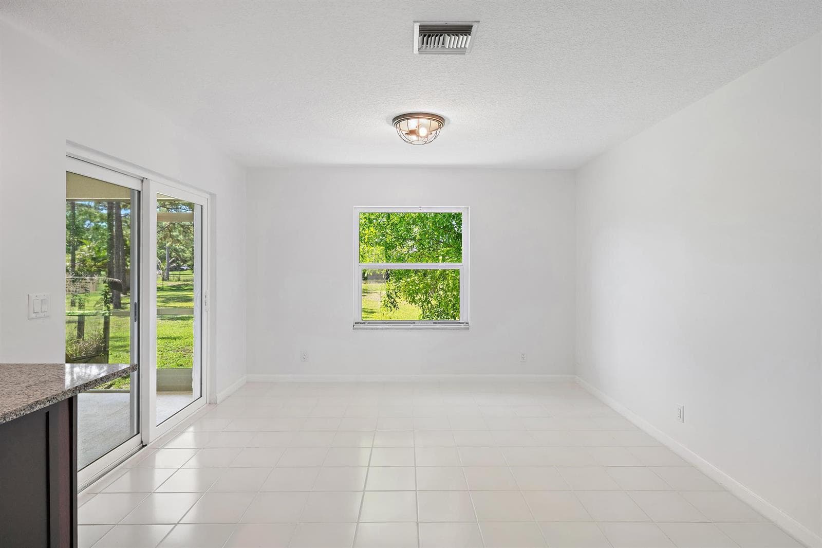 11922 Orange Boulevard photo 12