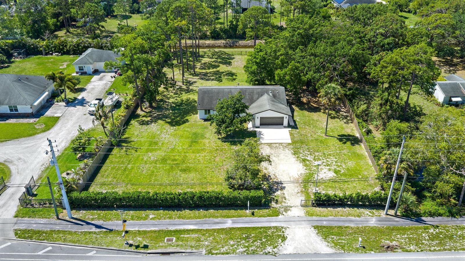 11922 Orange Boulevard photo 22