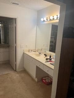 1010 Landings Boulevard photo 4