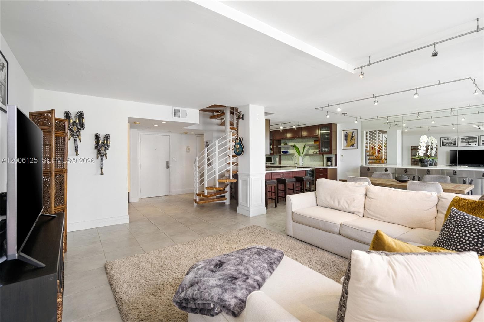 600 36th St PH2 photo 11