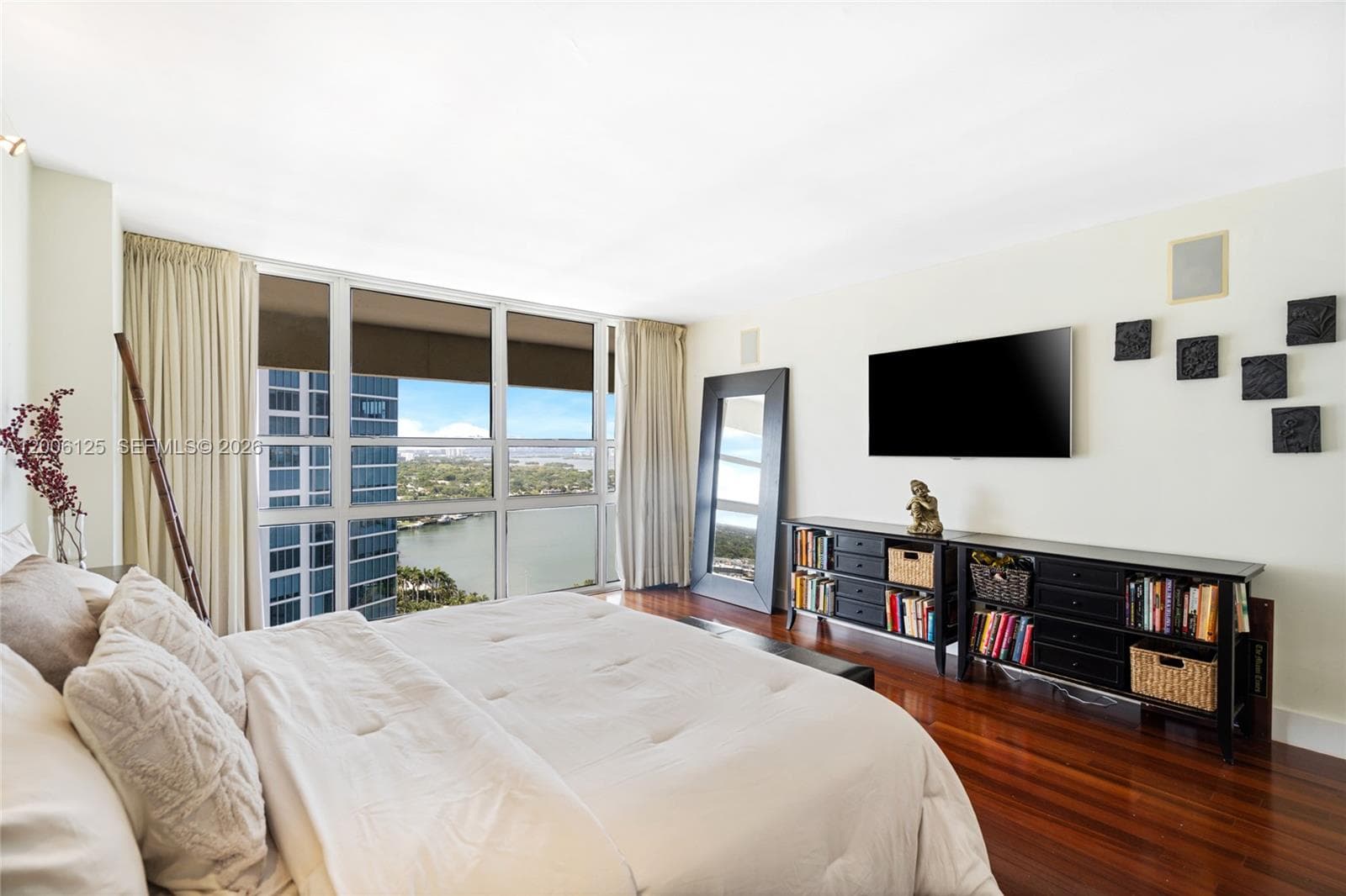 600 36th St PH2 photo 25