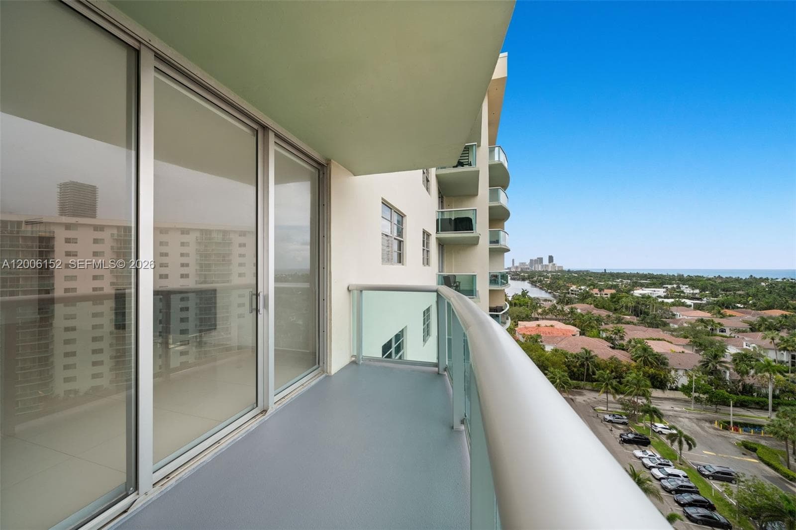 19390 Collins Ave 1410 photo 24