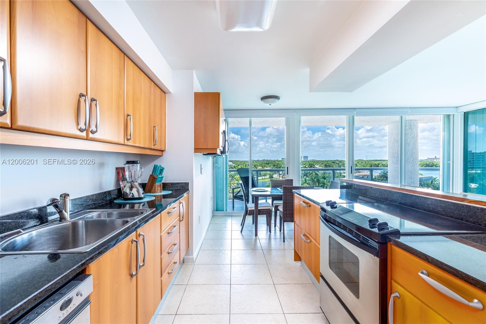 16500 Collins Ave 655 photo 14