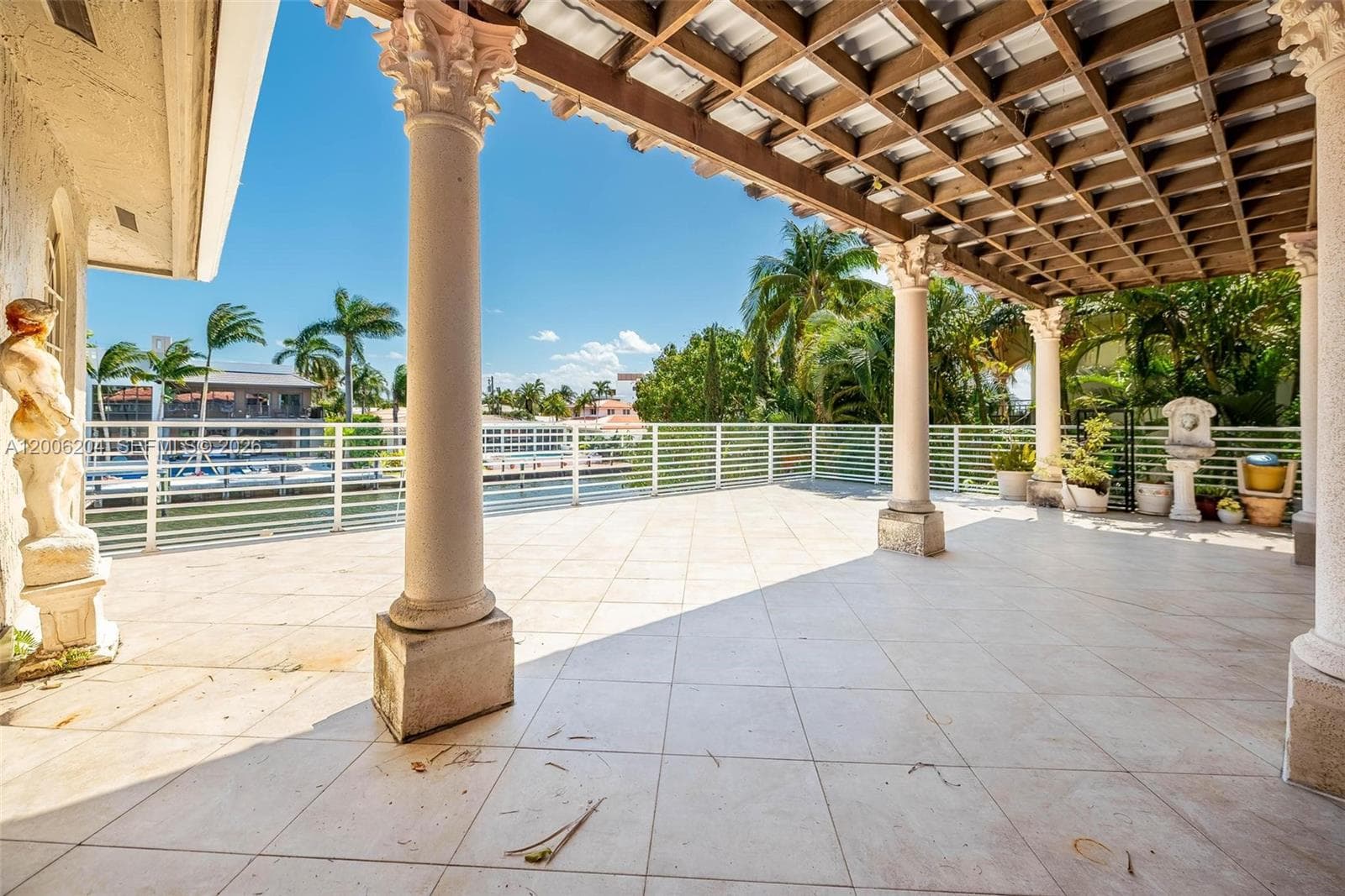 37 Fort Royal Is photo 5