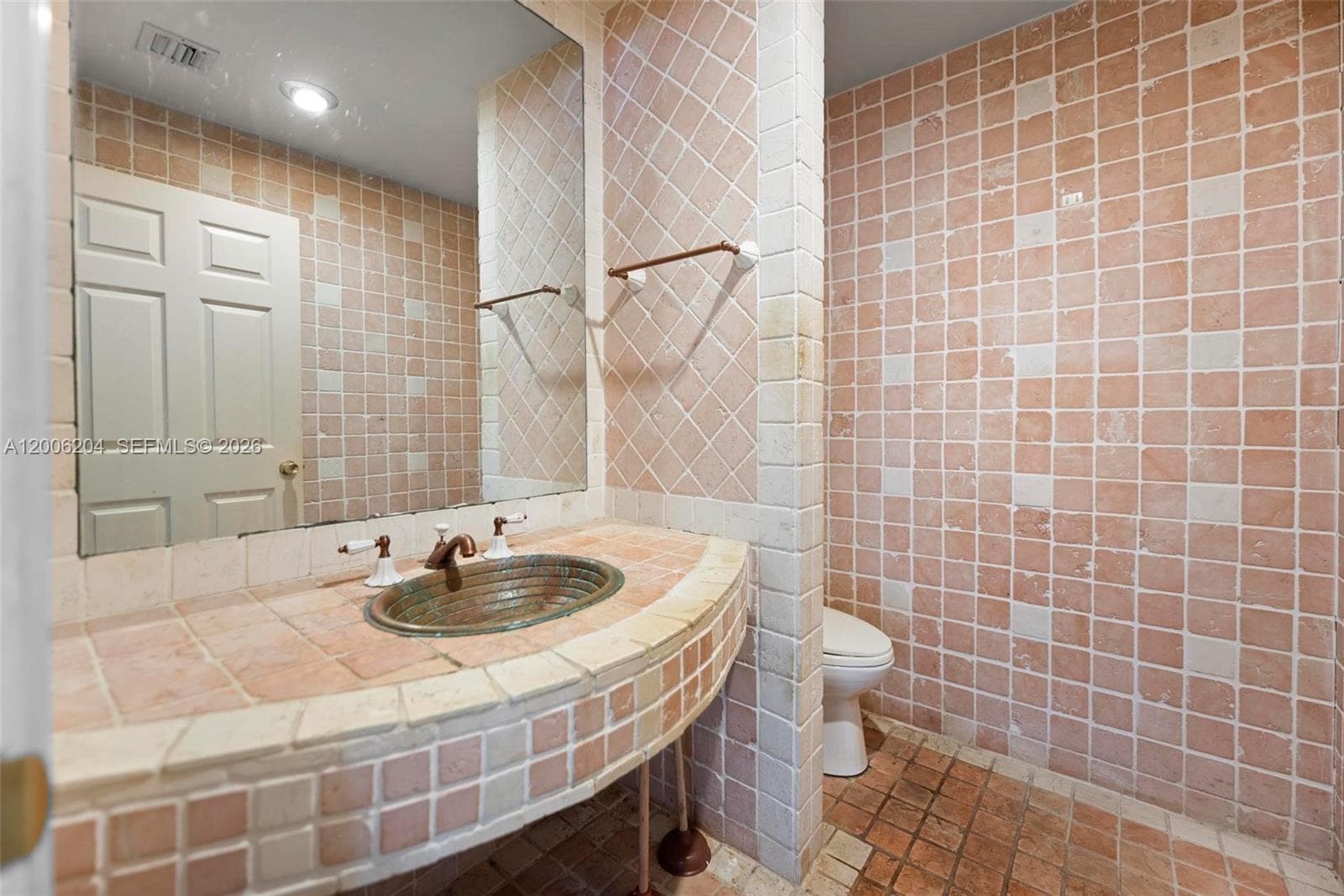 37 Fort Royal Is photo 8