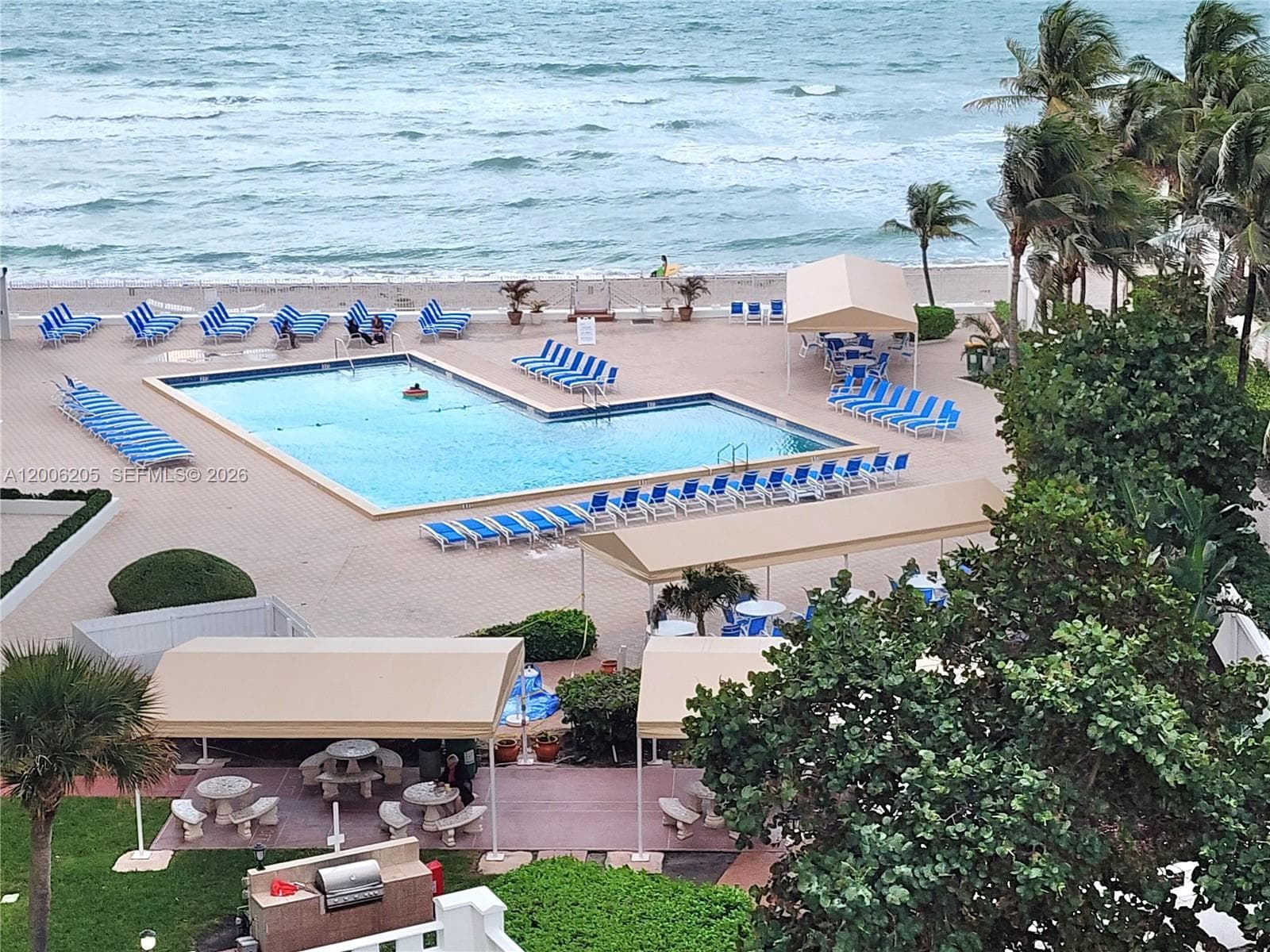 3505 Ocean Dr 719 photo 1