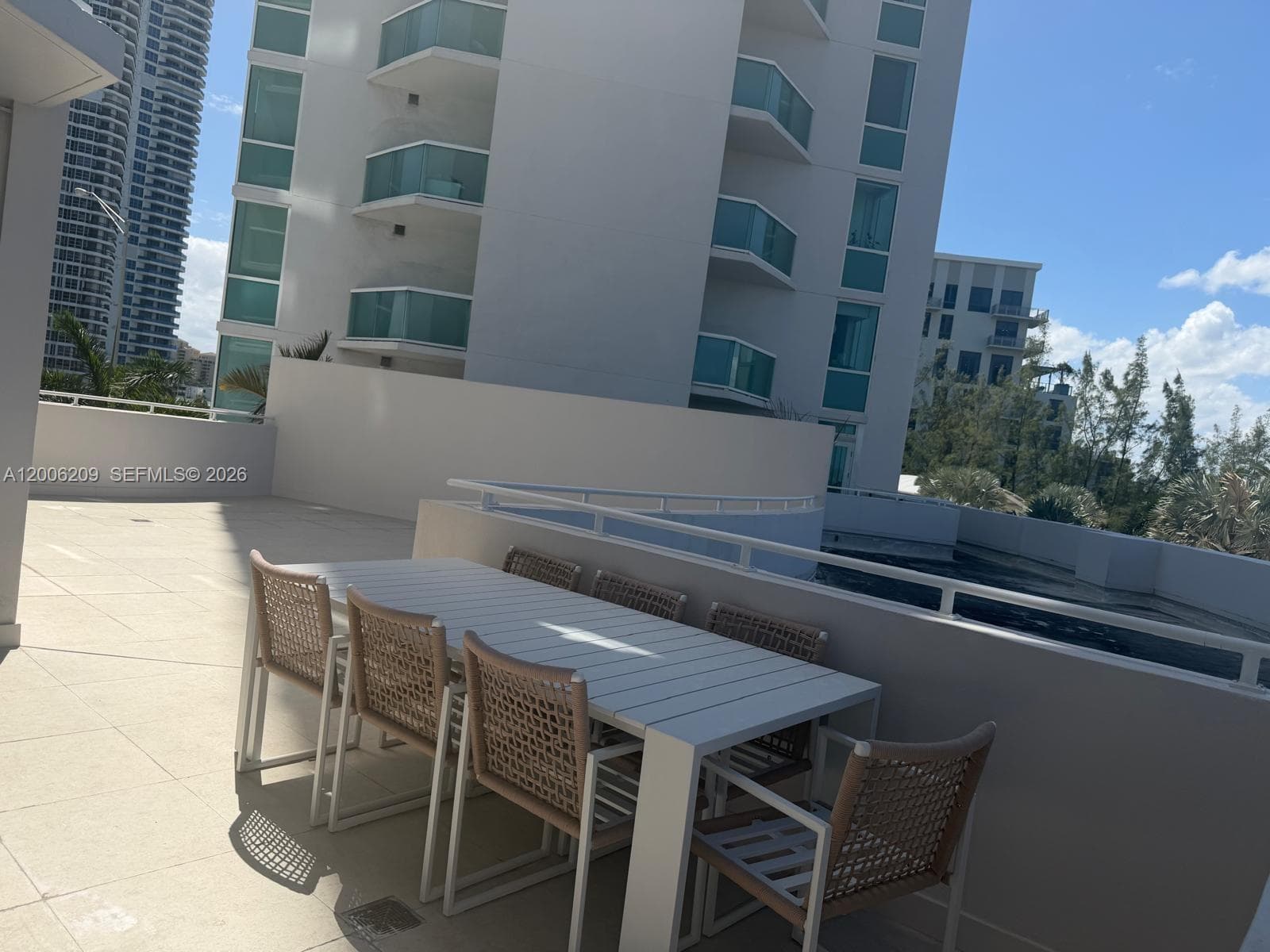 19400 Turnberry Way 331 photo 6