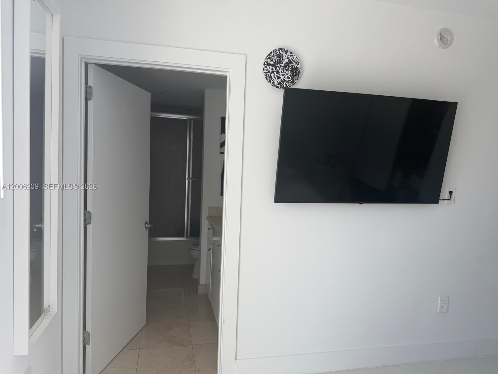 19400 Turnberry Way 331 photo 10