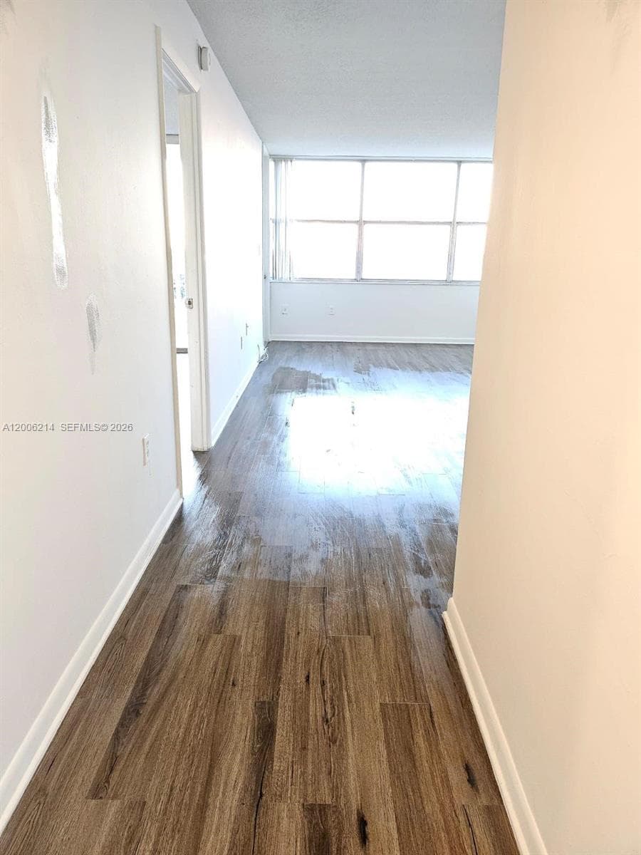 1200 Miami Gardens Dr 812W photo 6