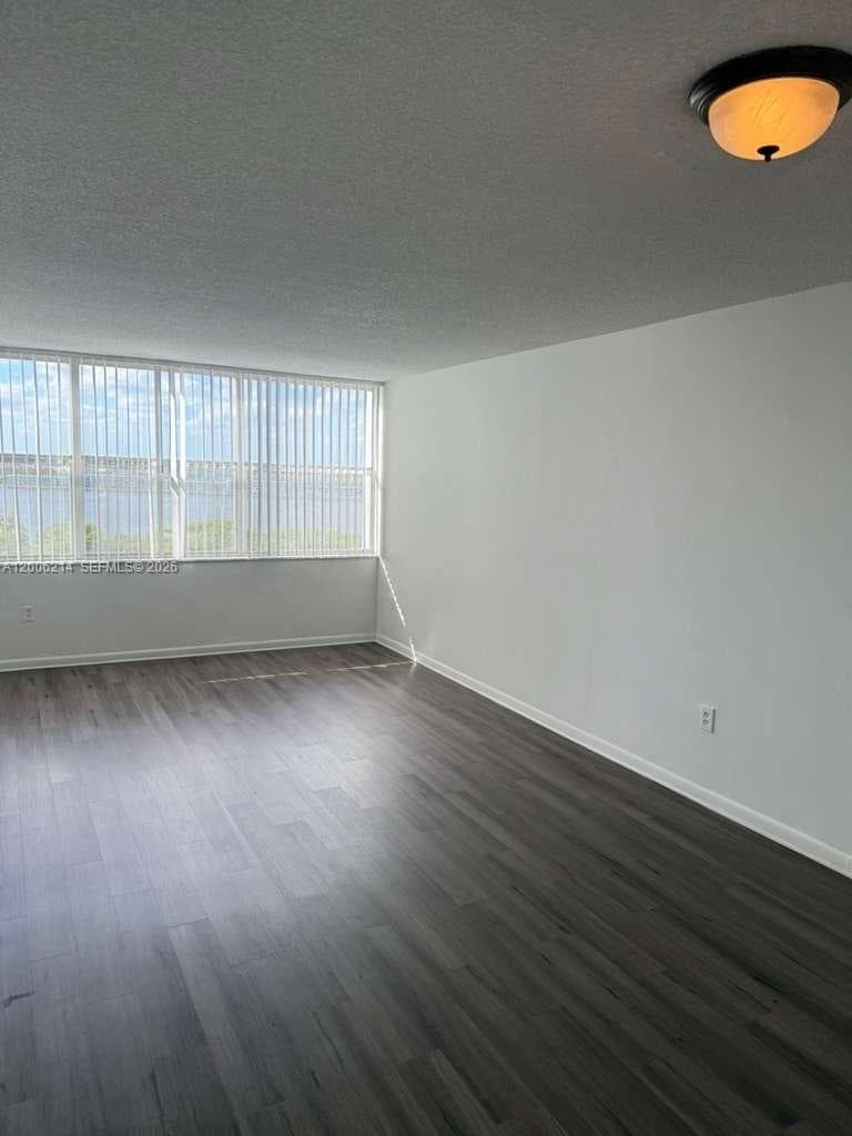 1200 Miami Gardens Dr 812W photo 10