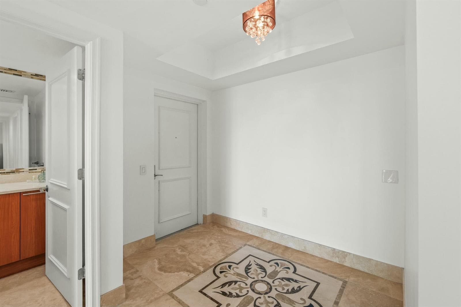 2640 Lake Shore Drive 1710 photo 7