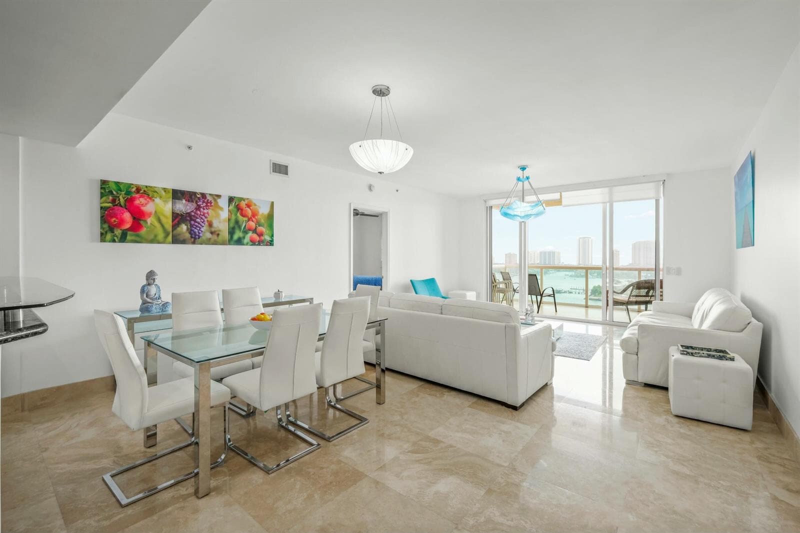 2640 Lake Shore Drive 1710 photo 14