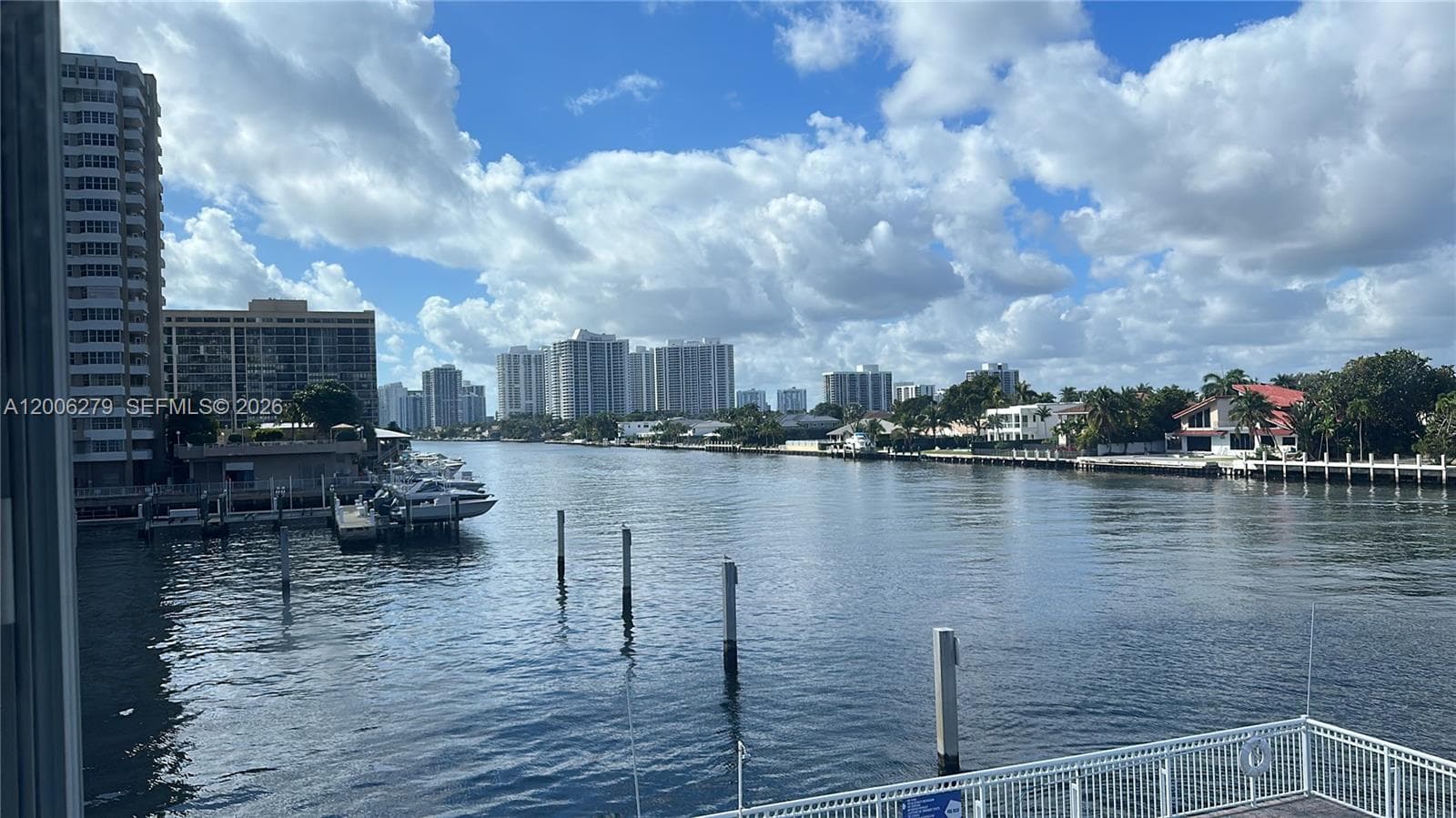 1913 Ocean Dr 111 photo 12