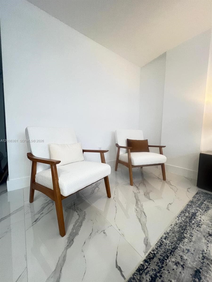 9273 Collins Ave 606 photo 17