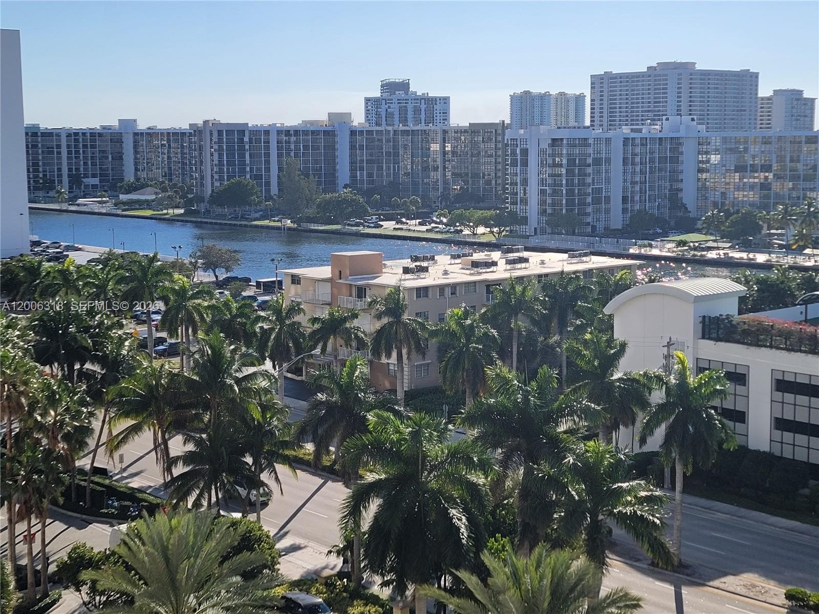 2501 Ocean Dr 931 photo 14